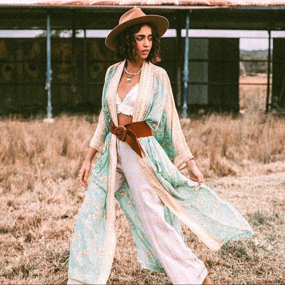 Spell & The Gypsy Maisie (Sample) Maxi Robe Kimono One Size - Picture 5 of 15